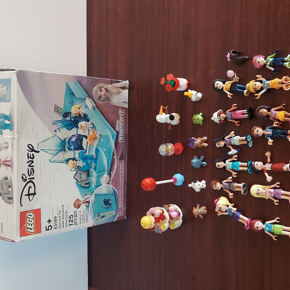 Lego friends  lot lego 43189 new plus 13 friends and 6 animals